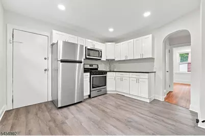36 Whitfield St, Caldwell, NJ 07006 - Photo 1