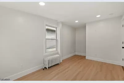 180 Cutter Ave, Woodbridge Township, NJ 08863 - Photo 21