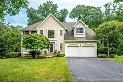 2 Jupiter Hills Ct, Montgomery Township, NJ 08558 - Photo 1