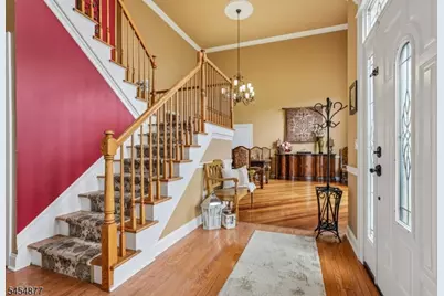 176 Fox Hill Ct, Jefferson Township, NJ 07849 - Photo 5