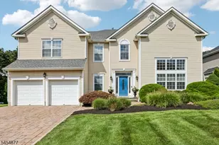 176 Fox Hill Ct, Jefferson Township, NJ 07849 - Photo 1