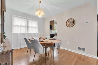 12 Brook Pl, West Orange Township, NJ 07052 - Photo 13