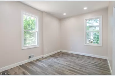 181 S 11th St, Newark, NJ 07107 - Photo 11