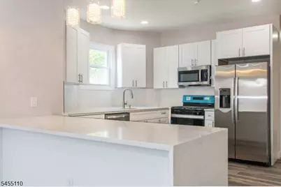 181 S 11th St, Newark, NJ 07107 - Photo 13