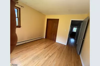 31 Barry Dr, Vernon, NJ 07422 - Photo 9