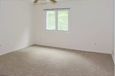 149 Patriots Rd, Parsippany, NJ 07950 - Photo 13