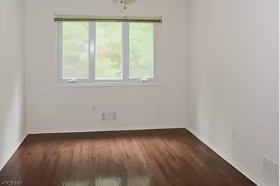 149 Patriots Rd, Parsippany, NJ 07950 - Photo 9