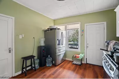 612 S Broad St, Elizabeth, NJ 07202 - Photo 9