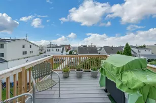 214 Van Buren St, Lyndhurst Township, NJ 07071 - Photo 15