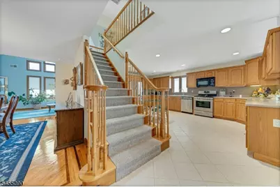 214 Van Buren St, Lyndhurst Township, NJ 07071 - Photo 19