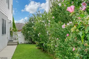 214 Van Buren St, Lyndhurst Township, NJ 07071 - Photo 33