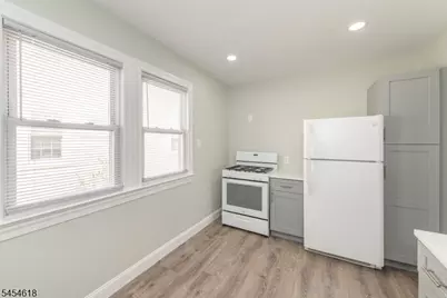 86 Tappan Ave, Belleville, NJ 07109 - Photo 7