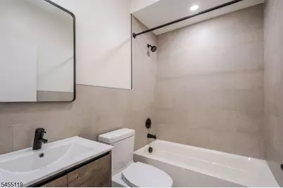 145 Roseville Ave #3, Newark, NJ 07107 - Photo 21