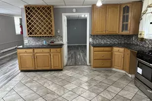 172 Burkley Pl, Union Township, NJ 07088 - Photo 13
