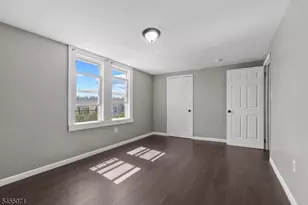 71 Schley St, Newark, NJ 07112 - Photo 21