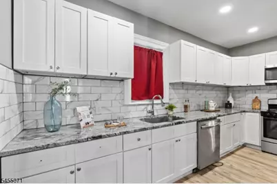 71 Schley St #2, Newark, NJ 07112 - Photo 9