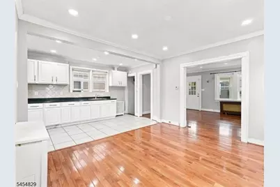 22 Prospect St, Bloomfield, NJ 07003 - Photo 11