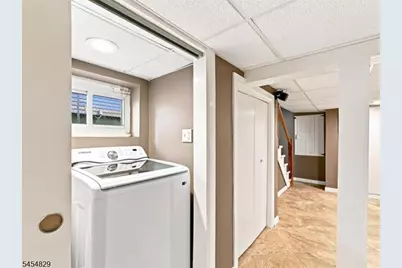22 Prospect St, Bloomfield, NJ 07003 - Photo 35