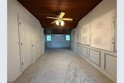 7 Cottage Ave, Roxbury Township, NJ 07850 - Photo 13