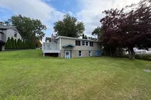 7 Cottage Ave, Roxbury Township, NJ 07850 - Photo 5