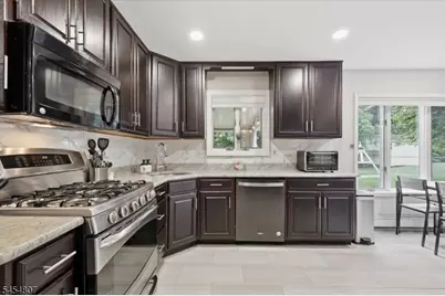 7 Conerly Rd, Franklin Township, NJ 08873 - Photo 11