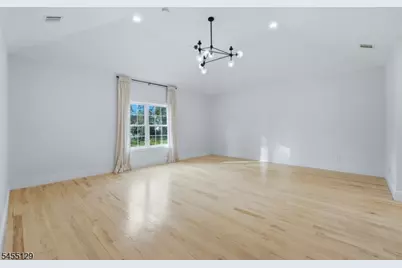 458 Lehigh Ave, Union Township, NJ 07083 - Photo 17