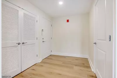 6315 City Pl #315, Edgewater, NJ 07020 - Photo 9