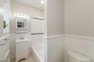 28 Mission St, Montclair, NJ 07042 - Photo 17