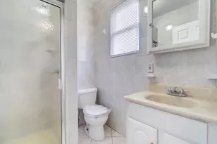 165 Randolph St, Carteret, NJ 07008 - Photo 13