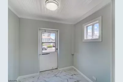 165 Randolph St, Carteret, NJ 07008 - Photo 3