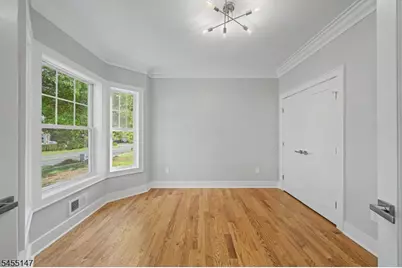 310 Halsey Rd, Parsippany, NJ 07054 - Photo 5