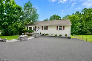 130 Brooklyn-Stanhope Rd, Hopatcong, NJ 07874 - Photo 1