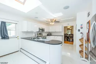 335 Elmira Trail, Hopatcong, NJ 07843 - Photo 13