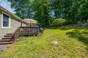 335 Elmira Trail, Hopatcong, NJ 07843 - Photo 29