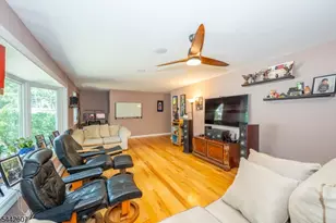 335 Elmira Trail, Hopatcong, NJ 07843 - Photo 5