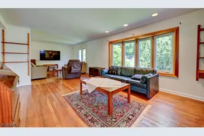 224 Crown Rd, Boonton Town, NJ 07005 - Photo 3