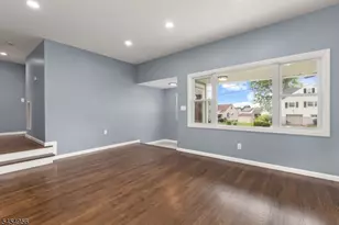 48 Farmingdale Rd, Woodbridge Township, NJ 08863 - Photo 5