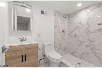 48 Farmingdale Rd, Woodbridge Township, NJ 08863 - Photo 23