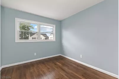 48 Farmingdale Rd, Woodbridge Township, NJ 08863 - Photo 19