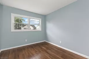 48 Farmingdale Rd, Woodbridge Township, NJ 08863 - Photo 19