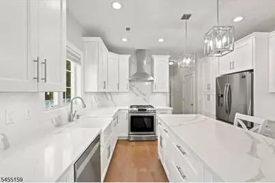 403 Sunnyside Ter, Bridgewater, NJ 08807 - Photo 23