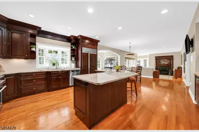 26 Pruner Farm Rd, Tewksbury Township, NJ 08833 - Photo 11