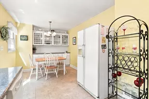 28 Tudor Pl, Mount Olive, NJ 07828 - Photo 11