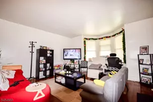 35 Hilton St, Clifton, NJ 07011 - Photo 13