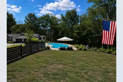 101 Peachcroft Dr, Bernardsville, NJ 07924 - Photo 33