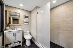 101 Peachcroft Dr, Bernardsville, NJ 07924 - Photo 19