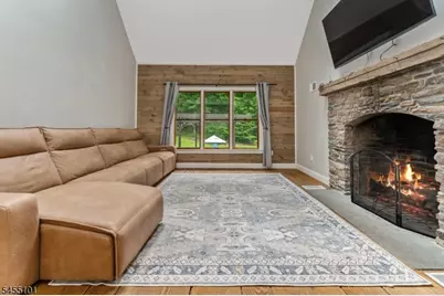 21 Finn Rd, Union Township, NJ 08867 - Photo 7