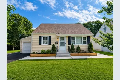 538 Cicilia Pl, Scotch Plains Township, NJ 07076 - Photo 1