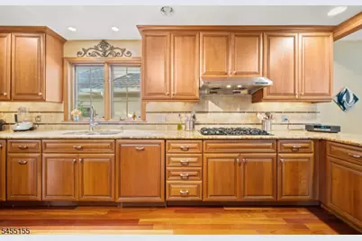 226 Whitford Ave, Nutley, NJ 07110 - Photo 15
