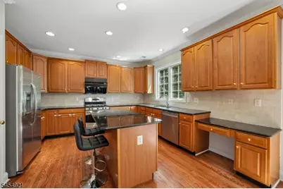 12 Watchung Dr, Bernards Township, NJ 07920 - Photo 9